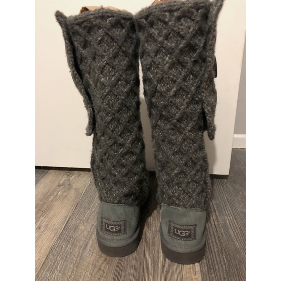 UGG Lattice Cardy Knit Boot - Picture 5 of 7